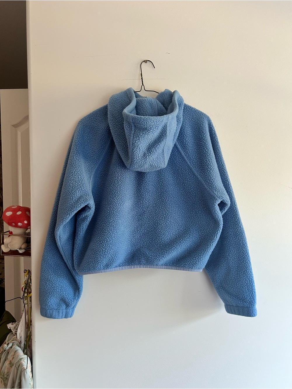 Aritzia Light Blue Sherpa Zip-Up Hoodie - Picture 6 of 7